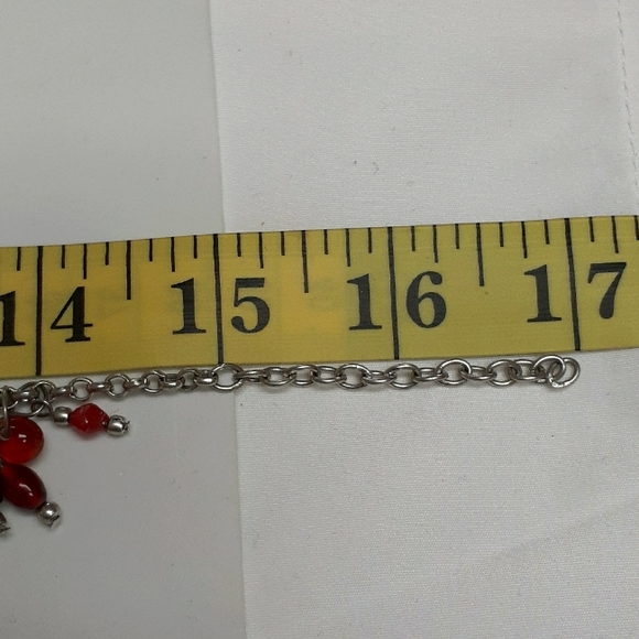 Vintage Red and Black Choker Necklace - Picture 7 of 7